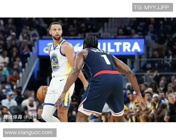 2017年勇士与快船激战回顾：巅峰对决与季后赛的精彩瞬间