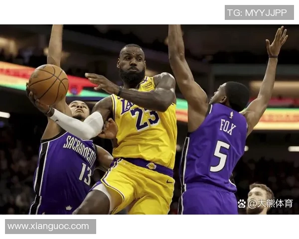 2016年5月10日勇士与开拓者的激烈对决回顾与精彩瞬间分析